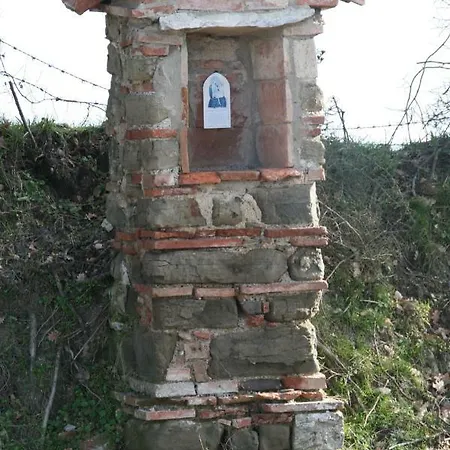 Tuscany Gospodarstwo agroturystyczne *